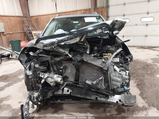 2024 SUBARU FORESTER JF2SKAMC7RH442061 Photo 5