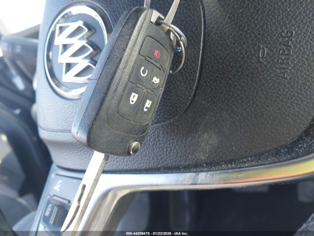 44209478 :رقم المزاد ، 1G4PR5SK2F4104762 vin ، 2015 Buick Verano Convenience Group مزاد بيع