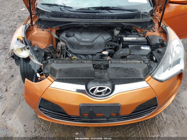 2016 HYUNDAI VELOSTER KMHTC6AD1GU260611 Photo 9