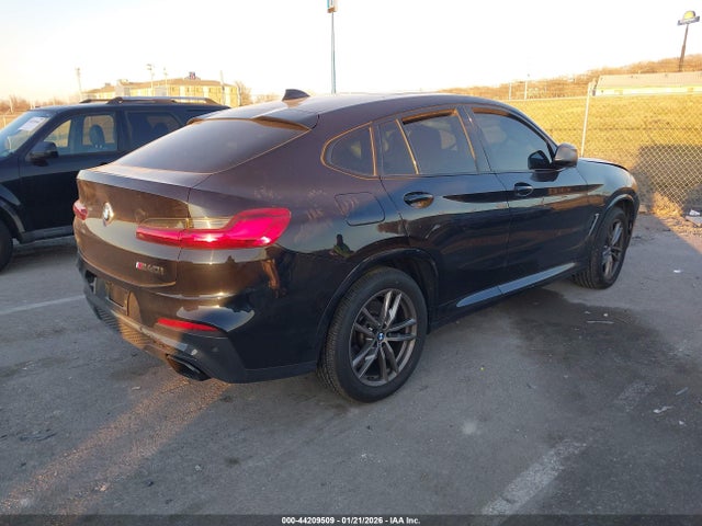2020 BMW X4 5UX2V5C06L9B70142 Photo 3
