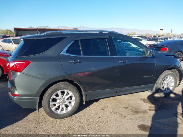 3GNAXUEV0KS652700 Chevrolet EQUINOX LT