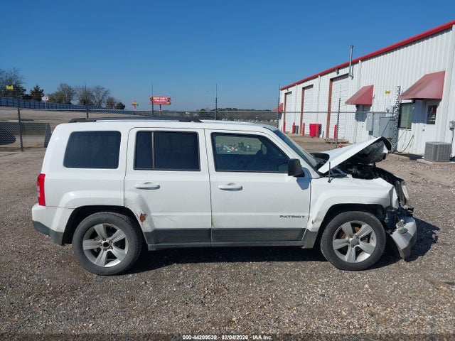 Aukcja sprzedaży 2017 Jeep Patriot Latitude Fwd, vin: 1C4NJPFA0HD160945, numer aukcji: 44209538