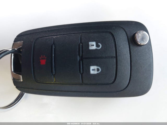 3GNCJKSB7HL184699 Chevrolet TRAX LS