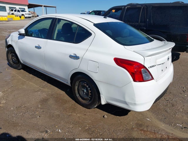2019 NISSAN VERSA 3N1CN7APXKL806729 Photo 2