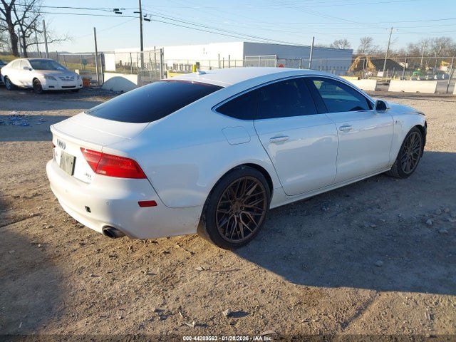 2013 AUDI A7 WAUYGAFC4DN150169 Photo 3