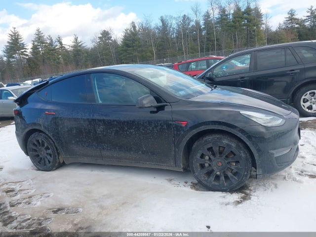 Aukcja sprzedaży 2022 Tesla Model Y Long Range Dual Motor All-wheel Drive, vin: 7SAYGDEE4NF360233, numer aukcji: 44209587