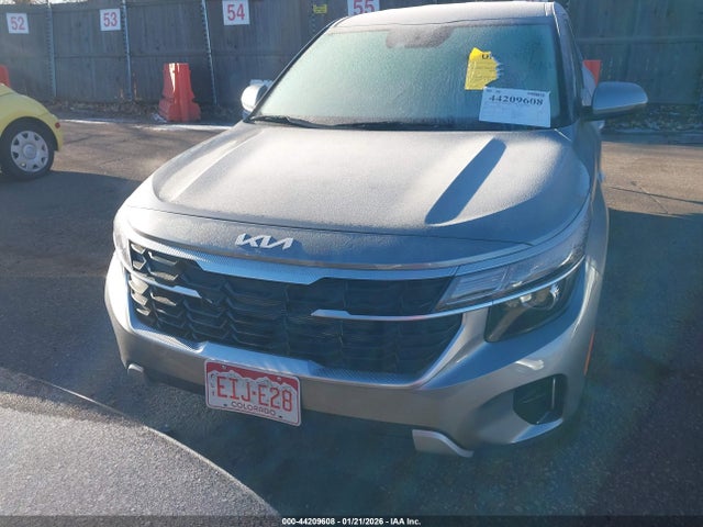 KNDEPCAA6T7853783 KIA Seltos Lx