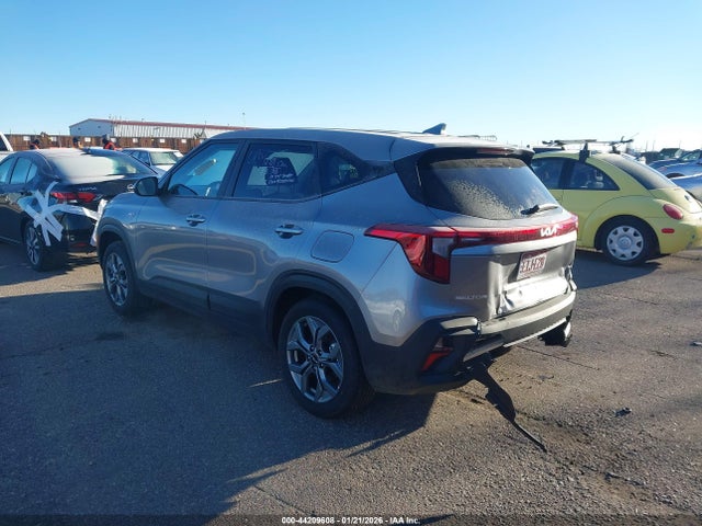 KNDEPCAA6T7853783 KIA Seltos Lx