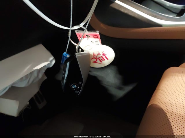 2024 BMW X7 5UX23EM06R9U74159 Photo 10