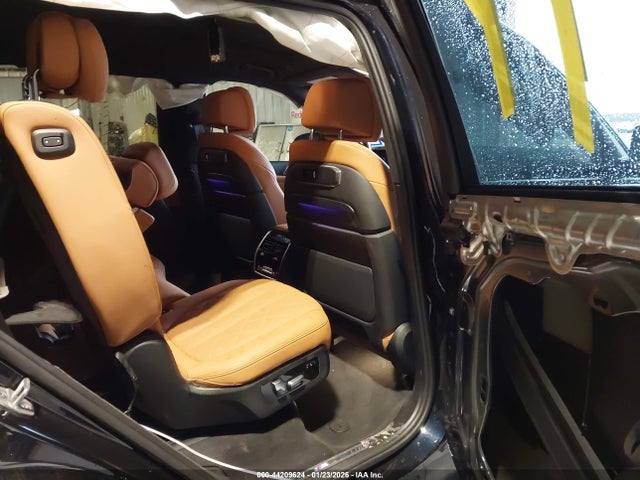 2024 BMW X7 5UX23EM06R9U74159 Photo 7