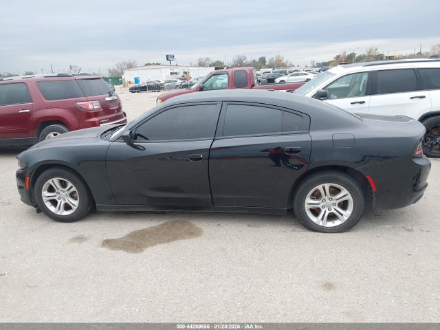Продажа на аукционе авто 2022 Dodge Charger Sxt Rwd, vin: 2C3CDXBG3NH239974, номер лота: 44209656