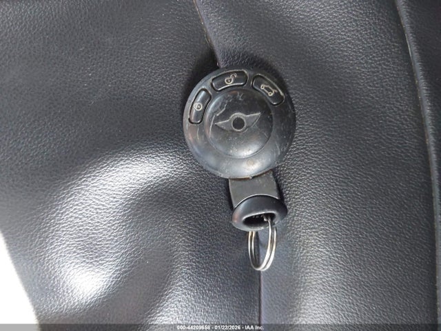 2013 MINI CLUBMAN WMWZF3C56DT491612 Photo 10