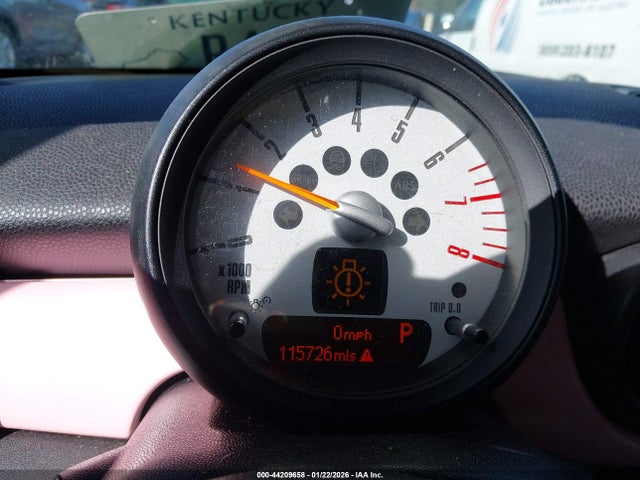 2013 MINI CLUBMAN WMWZF3C56DT491612 Photo 6