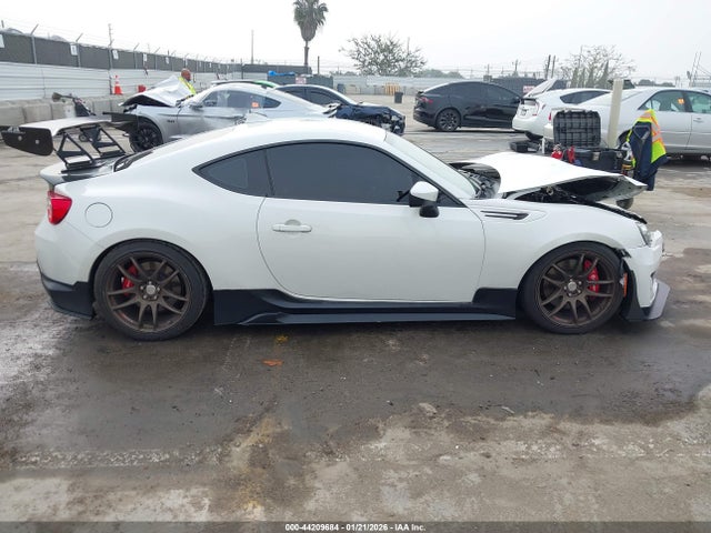 Subaru Brz Limited 2017 JF1ZCAC17H9605946 Image 13