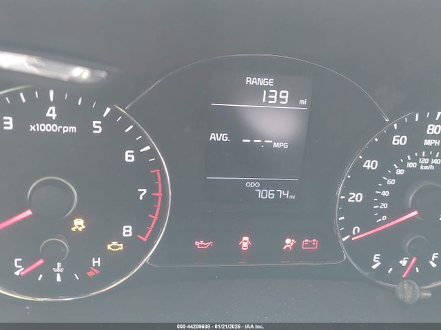 44209688 :رقم المزاد ، 3KPFK4A77JE229100 vin ، 2018 Kia Forte Lx مزاد بيع