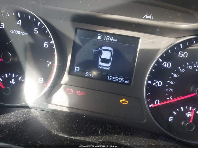 3KPF24AD3KE057042 KIA Forte Lxs
