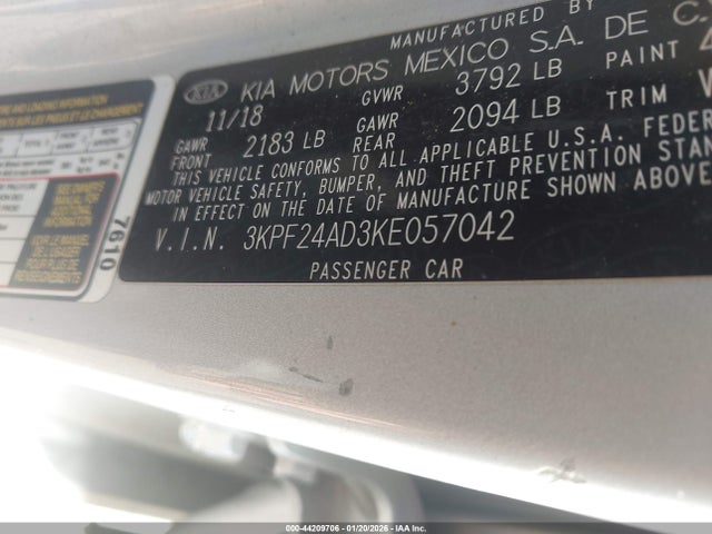 3KPF24AD3KE057042 KIA Forte Lxs