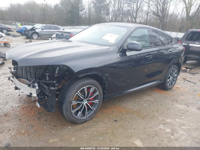 2023 BMW X6 5UXCY6C05P9P80151 Photo 1