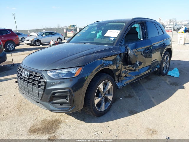Aukcja sprzedaży 2025 Audi Q5 Premium 40 Tfsi Quattro S Tronic, vin: WA1ABAFY1S2053583, numer aukcji: 44209733