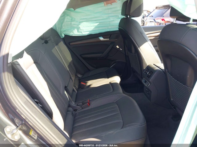 Aukcja sprzedaży 2025 Audi Q5 Premium 40 Tfsi Quattro S Tronic, vin: WA1ABAFY1S2053583, numer aukcji: 44209733