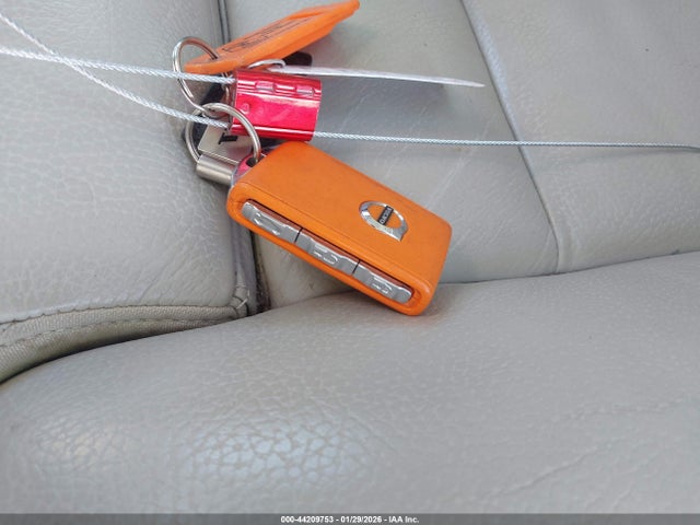 2024 VOLVO S60 RECHARGE PLUG-IN HYBRID 7JRH60FM6RG303169 Photo 10