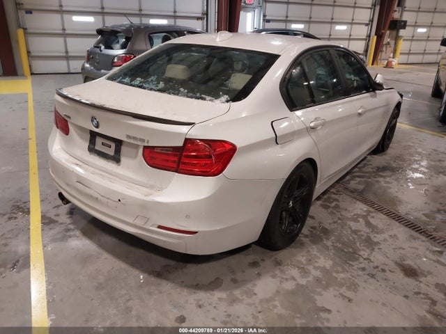 2015 BMW 328I WBA3B3C56FJ983895 Photo 3