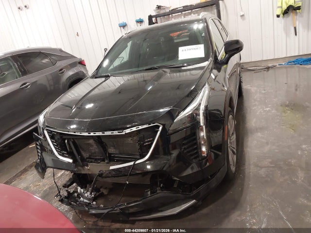 2019 Cadillac Xt4 Premium Luxury მანქანა იყიდება აუქციონზე, vin: 1GYFZDR43KF216559, აუქციონის ნომერი: 44209807