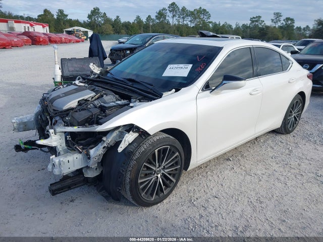 44209820 :رقم المزاد ، 58ADZ1B11NU138279 vin ، 2022 Lexus Es 350 مزاد بيع