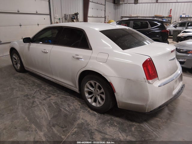 2C3CCAAGXGH234193 Chrysler 300 Limited