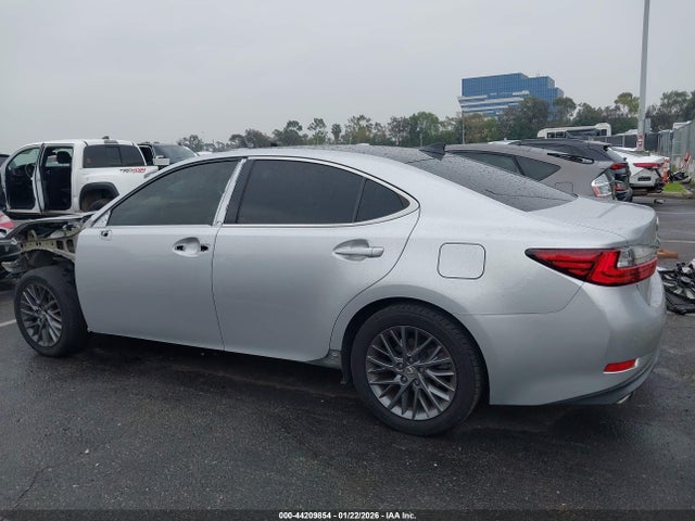 Lexus ES 350 2018 58ABK1GG0JU108564 Image 15