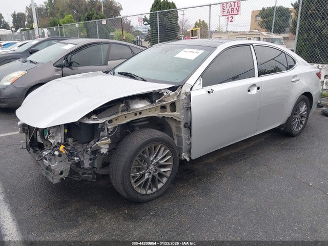 Lexus ES 350 2018 58ABK1GG0JU108564 Image 2