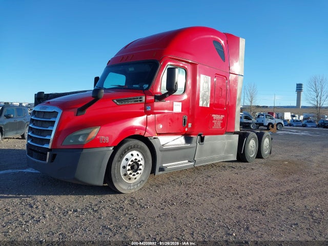 2019 Freightliner New Cascadia 126 მანქანა იყიდება აუქციონზე, vin: 3AKJHHDR1KSKE4299, აუქციონის ნომერი: 44209892
