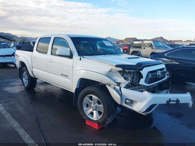 3TMJU4GN4EM174126 Toyota Tacoma Prerunner V6