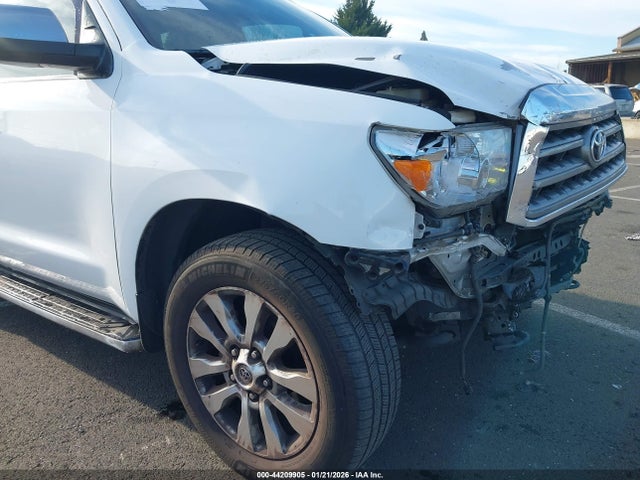 5TDJY5G15FS119032 Toyota Sequoia Limited 5.7l V8