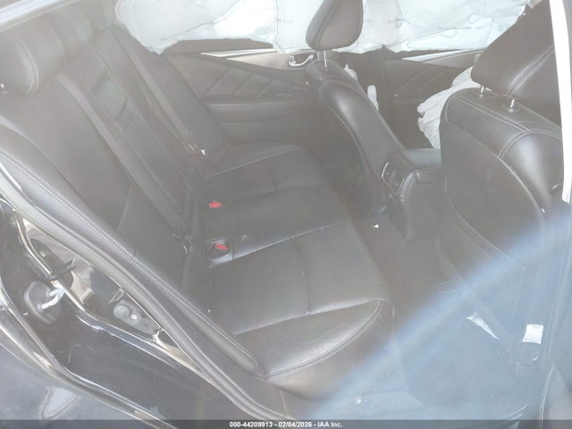 2015 Infiniti Q50 Premium/sport მანქანა იყიდება აუქციონზე, vin: JN1BV7AR5FM406392, აუქციონის ნომერი: 44209913