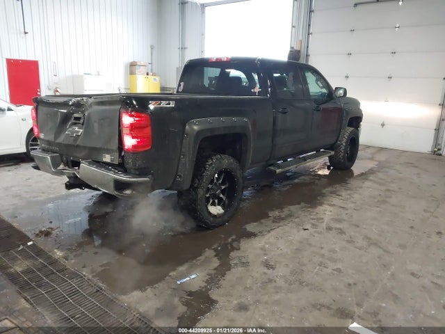 2015 CHEVROLET SILVERADO 1500 3GCUKRECXFG496352 Photo 3