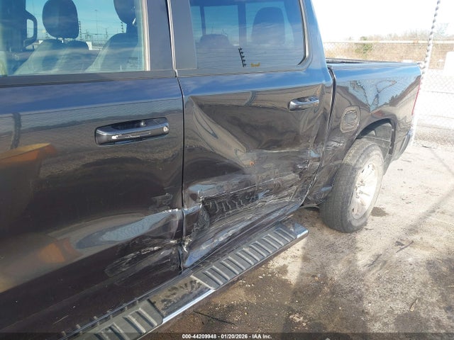 1C6RREFT4KN821921 RAM 1500 Big Horn/lone Star 4x2 5&#039;7 Box