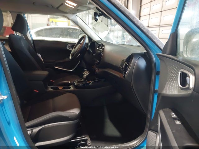 KNDJ23AU6R7219857 KIA SOUL S