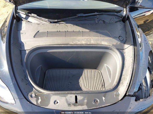 2021 Tesla Model Y Performance Dual Motor All-wheel Drive მანქანა იყიდება აუქციონზე, vin: 5YJYGDEF8MF230251, აუქციონის ნომერი: 44209972