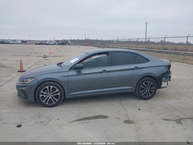 3VWBX7BU0SM036331 Volkswagen Jetta 1.5t Sport