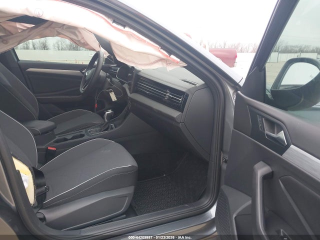 3VWBX7BU0SM036331 Volkswagen Jetta 1.5t Sport
