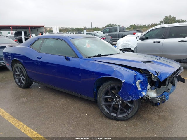 2C3CDZAG0LH210765 Dodge Challenger Sxt