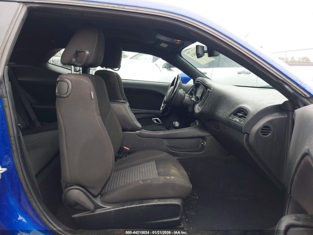 2C3CDZAG0LH210765 Dodge Challenger Sxt