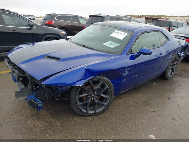 2C3CDZAG0LH210765 Dodge Challenger Sxt