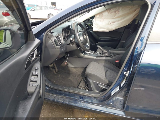 JM1BM1U78G1339457 Mazda Mazda3 I Sport