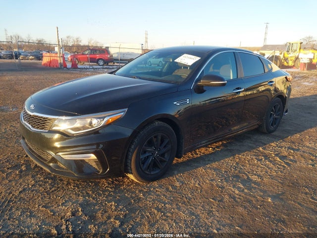 2020 Kia Optima Lx მანქანა იყიდება აუქციონზე, vin: 5XXGT4L36LG404202, აუქციონის ნომერი: 44210052