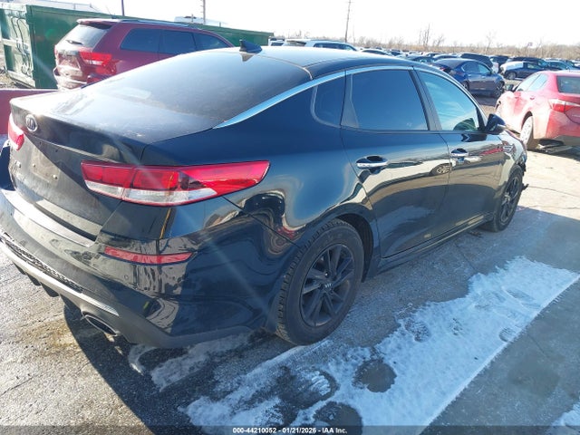 2020 Kia Optima Lx მანქანა იყიდება აუქციონზე, vin: 5XXGT4L36LG404202, აუქციონის ნომერი: 44210052