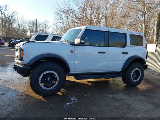 44210062 :رقم المزاد ، 1FMEE9BP5SLB14787 vin ، 2025 Ford Bronco Badlands مزاد بيع