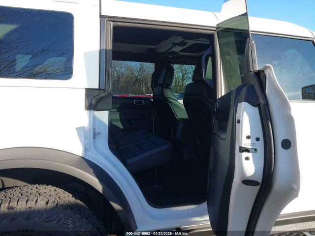 44210062 :رقم المزاد ، 1FMEE9BP5SLB14787 vin ، 2025 Ford Bronco Badlands مزاد بيع
