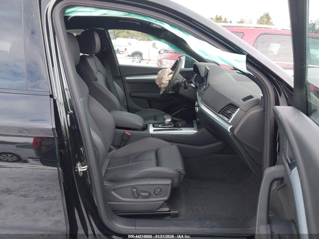 Продаж на аукціоні авто 2025 Audi Q5 Premium Plus 45 Tfsi S Line Quattro S Tronic, vin: WA1EAAFYXS2020456, номер лоту: 44210085